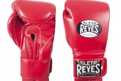 CR.E616.Rojo_Par_Guantes_pulgar_sujeto_Velcro_16OZ