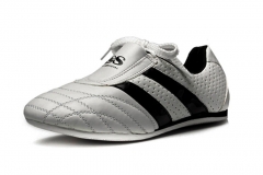 KO.11.Blanco_Tenis_Champion